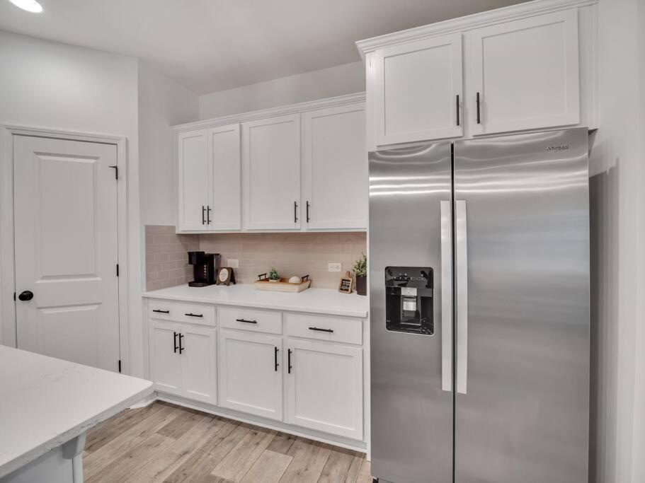 Gorgeous New Townhome/Charlotte! Екстер'єр фото