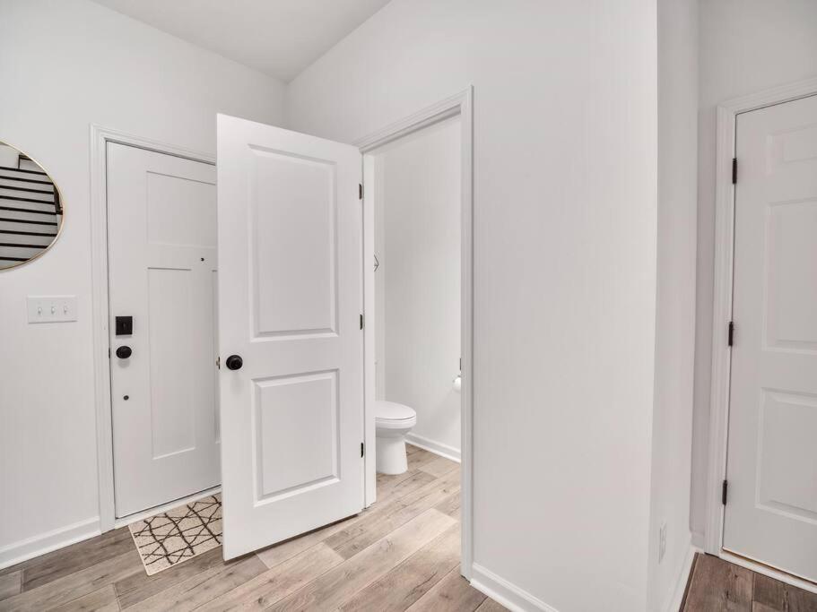Gorgeous New Townhome/Charlotte! Екстер'єр фото