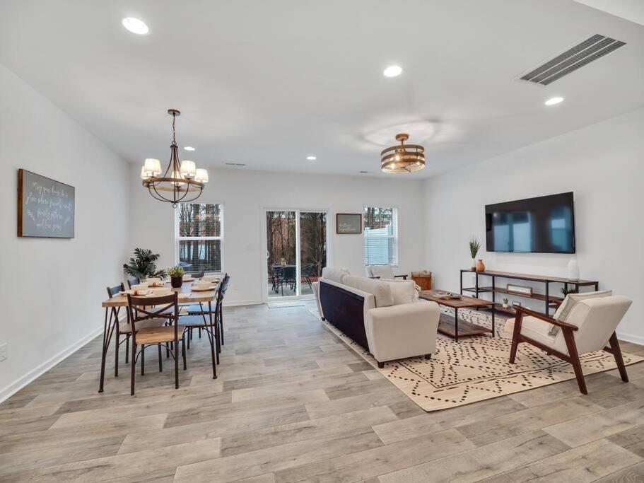 Gorgeous New Townhome/Charlotte! Екстер'єр фото